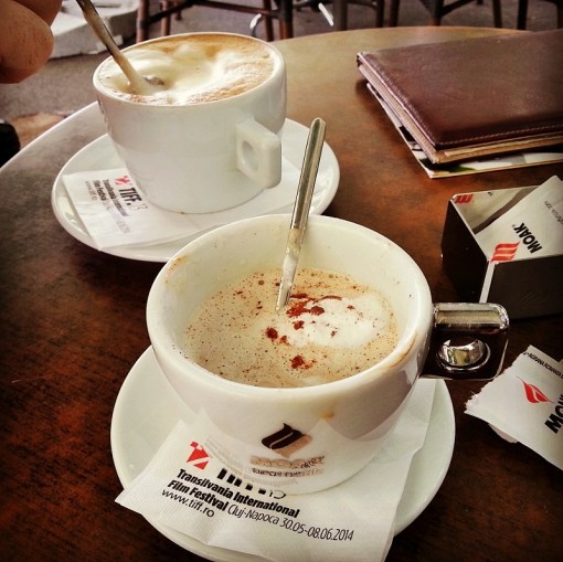 Coffee Please - by Cristina Parus @ creativemag.ro